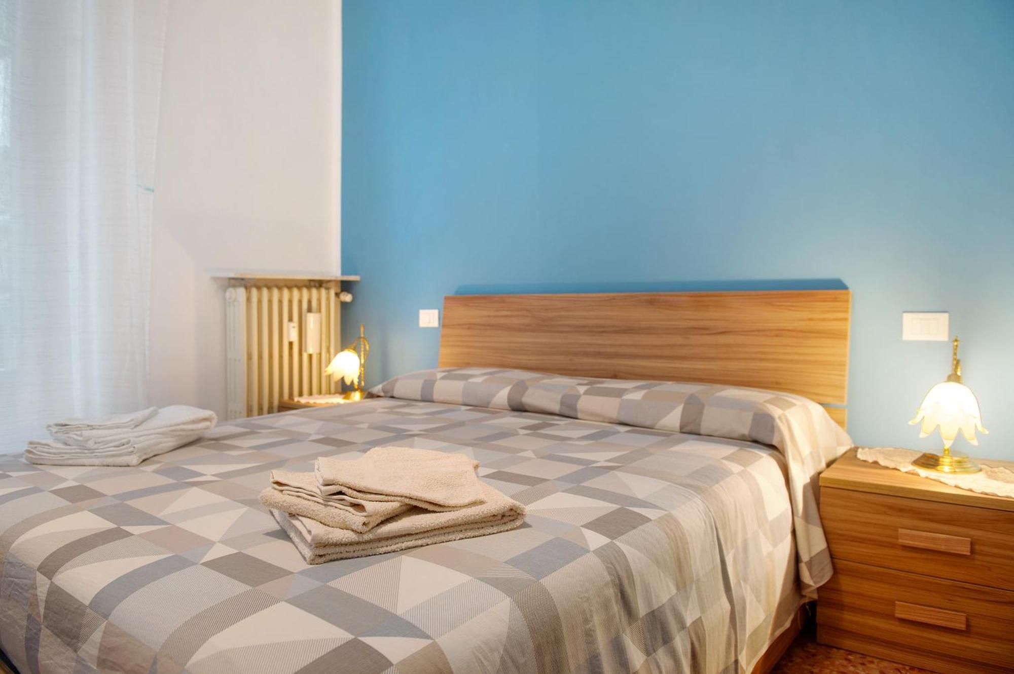 Alesa Apartament Vercelli Ngoại thất bức ảnh