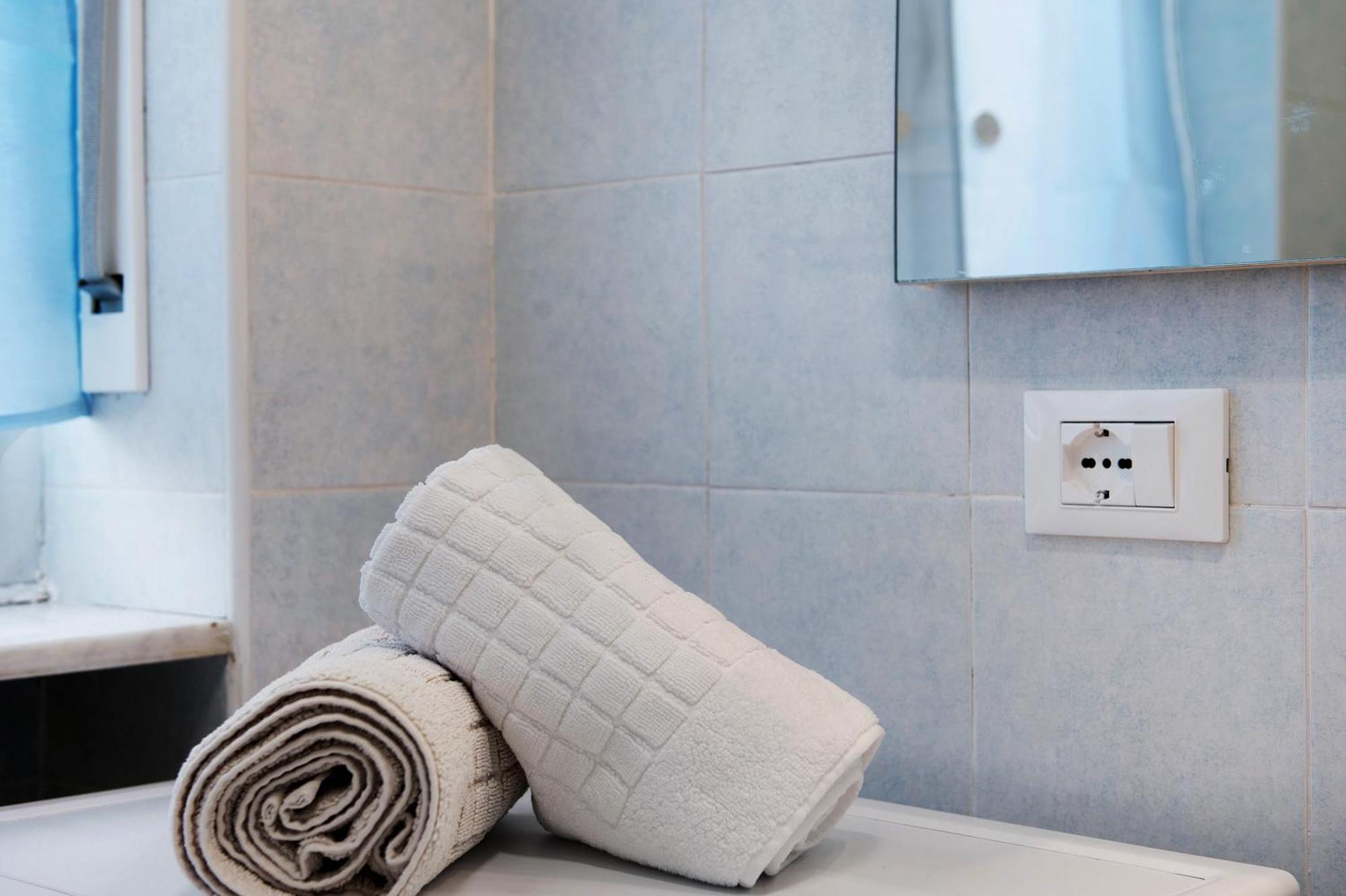 Alesa Apartament Vercelli Ngoại thất bức ảnh