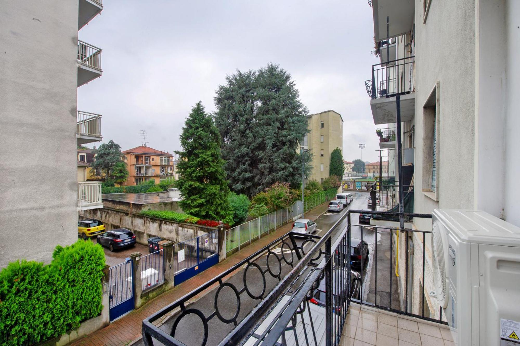 Alesa Apartament Vercelli Ngoại thất bức ảnh
